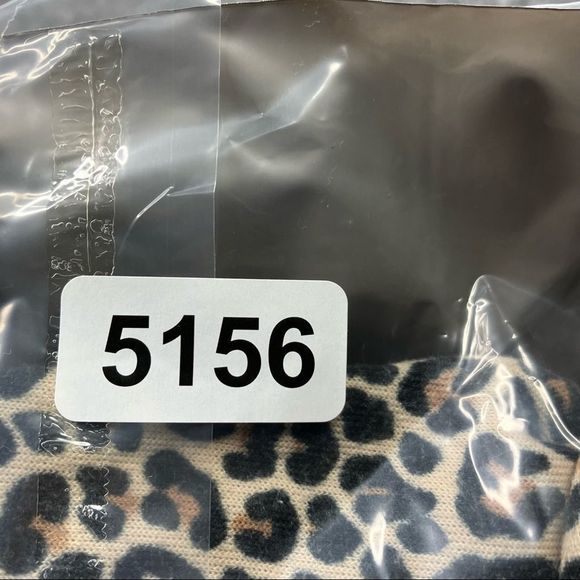 Real Love 2T Leopard Print Hoodie - Picture 7 of 7